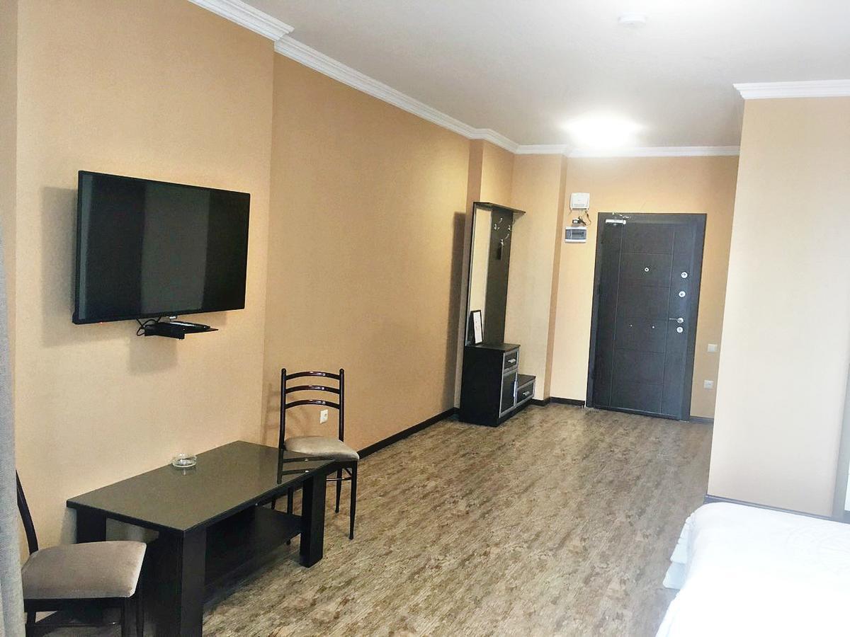 Pirosmani Mini Hotel Batumi Ngoại thất bức ảnh